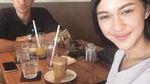 Ini Momen Nana MIrdad dan Keluarga Saat Makan Bersama