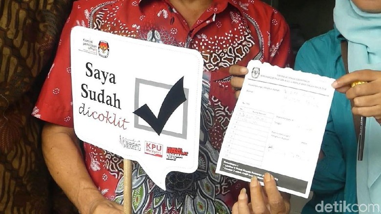 Membaca Pilihan Capres dan Politik Generasi Milenial Membaca Pilihan Capres dan Politik Generasi Milenial