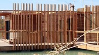 Hotel juga dilengkapi balkon. Cocok untuk santai dan minum kopi. Apalagi dengan pasangan kamu. Istimewa/Inhabitat