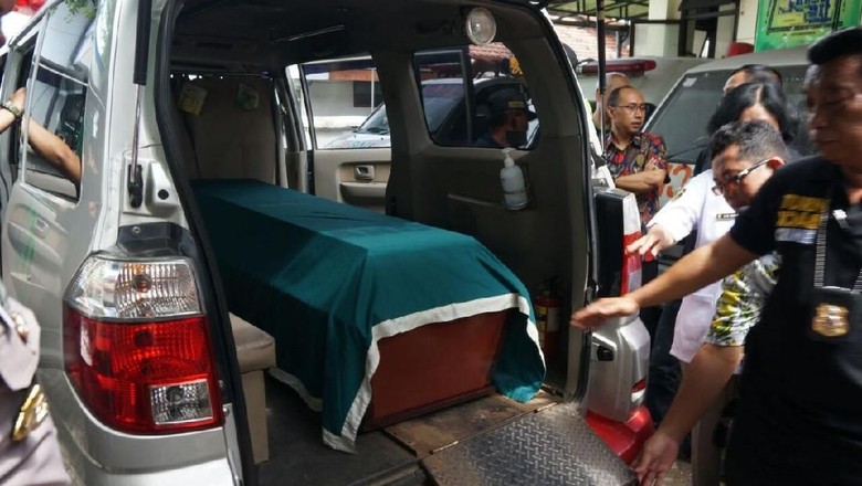Rebut Senjata Polisi, Pengedar Sabu di Jombang Tewas Ditembak Rebut Senjata Polisi, Pengedar Sabu di Jombang Tewas Ditembak