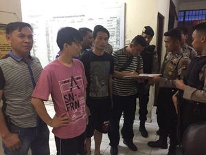 Polri Terbangkan 4 Tersangka dan 1,6 Ton Sabu ke Jakarta