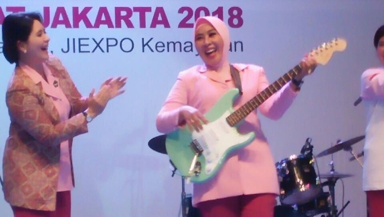 67 Koleksi Gambar Anak Main Gitar Romantis HD Terbaru