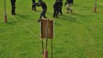 Foto: Begini Nih Latihan Tim Pemburu Preman Polres Jakbar