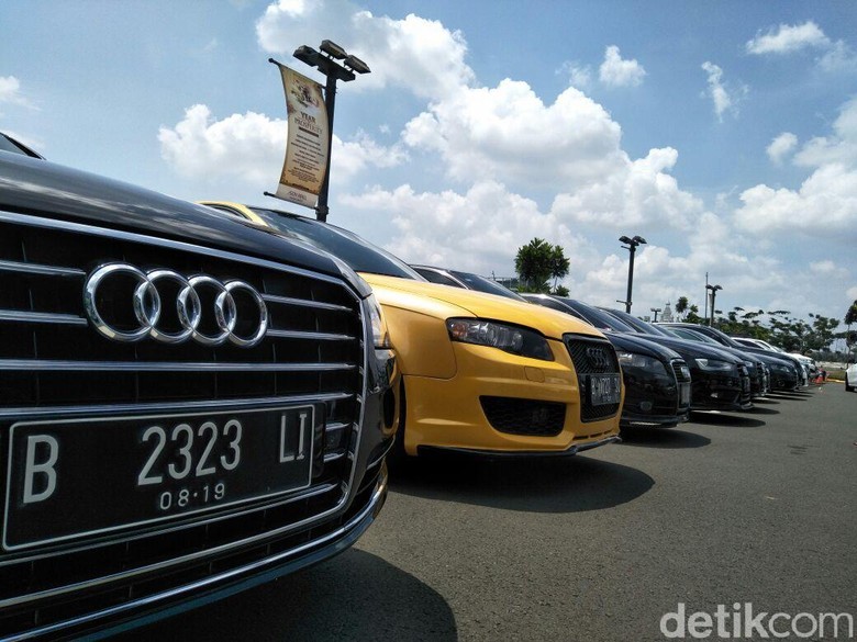 Audi Siapkan A4 Terbaru di Indonesia Foto: Ruly Kurniawan Audi Siapkan A4 Terbaru di Indonesia Foto: Ruly Kurniawan