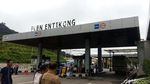 Foto: Pos Perbatasan RI vs Malaysia, Megah Mana?