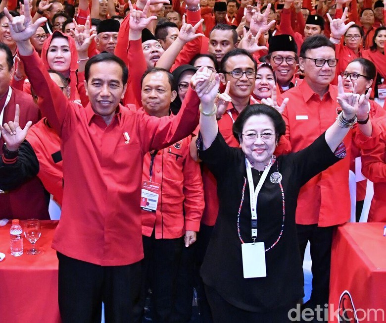 PDIP Resmi Capreskan Jokowi, Kader Daerah Happy PDIP Resmi Capreskan Jokowi, Kader Daerah Happy