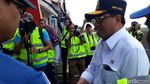 Gaya Menhub Pantau Padat Karya Cash Hingga Jajal Pesawat
