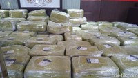 Barang bukti ini sempat dipamerkan. Terlihat banyak ya.... Foto: Opik/detikcom