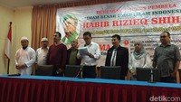 Trituma: Hentikan kriminalisasi terhadap alim ulama dan aktivis; Menjamin keselamatan alim ulama dan aktivis; Rekonsiliasi kebhinekaan guna persatuan Indonesia. Foto: Nurin/detikcom