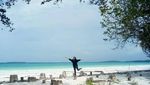 Foto: Alya Nurshabrina, Miss Indonesia 2018 yang Gemar ke Pantai