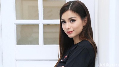 Sandra Olga, Cantik-cantik kok Dibully?