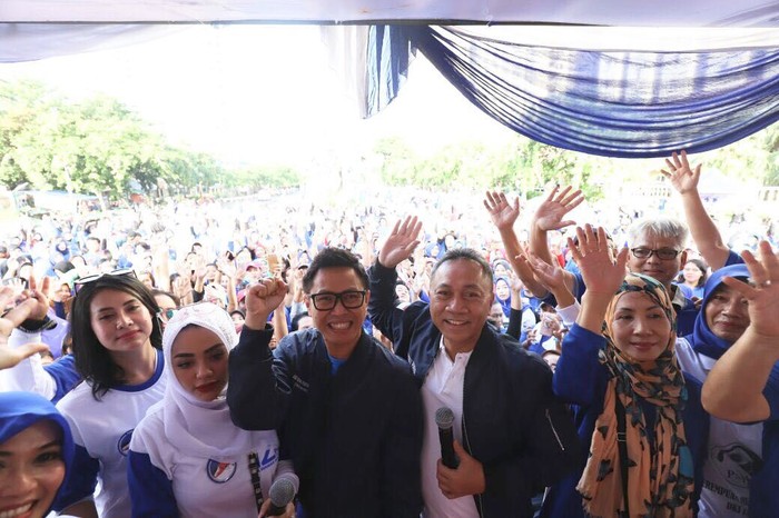 Ikut Senam Sehat PAN DKI, Zulkifli Hasan: Jaga Persaudaraan