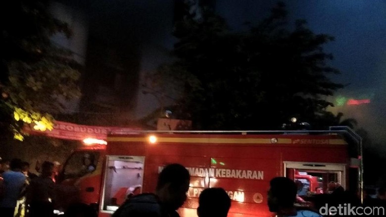 Pasar Banjarsari Kota Pekalongan Terbakar Pasar Banjarsari Kota Pekalongan Terbakar