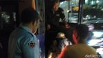 Foto: Duit Rp 2,3 Juta di Karung Pengemis di Slipi Jakbar