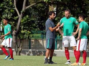 Luis Milla di Mata Pemain Timnas