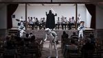 Begini Jadinya Kalau Darth Vader Lagi Krisis Finansial