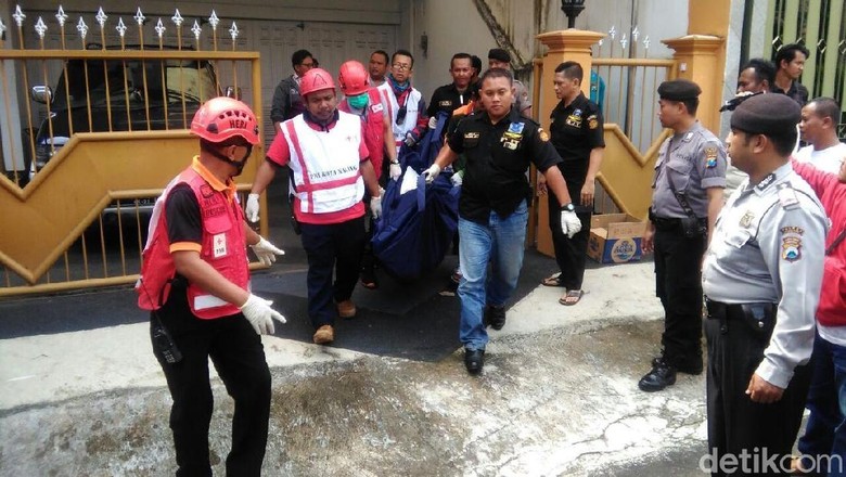 Dengan Siapa Eks Wakapolda Sumut Berkomunikasi Sebelum Tewas? Dengan Siapa Eks Wakapolda Sumut Berkomunikasi Sebelum Tewas?
