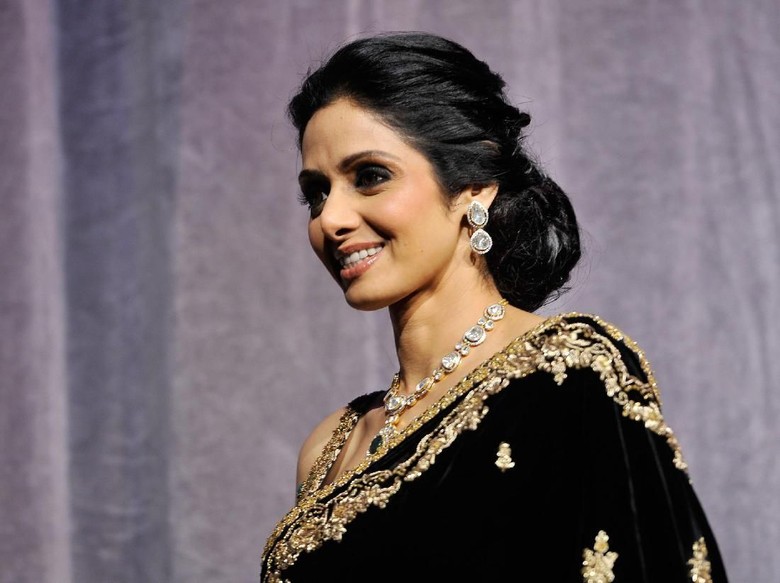 sridevi meninggal dunia sridevi meninggal dunia segenap bollywood berduka sridevi meninggal dunia sridevi meninggal dunia segenap bollywood berduka