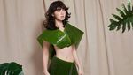 Viral Berbusana Daun Pisang, Model Cantik Thailand Ini Pamer Perut Rata