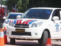 Perhatian buat yang Belajar Nyetir Otodidak! Ada Syarat Baru Bikin SIM
