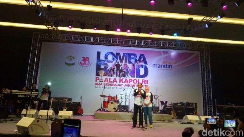 Tutup Lomba Band SMA, Kapolri Minta Generasi Zaman Now Jauhi Narkoba Tutup Lomba Band SMA, Kapolri Minta Generasi Zaman Now Jauhi Narkoba
