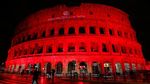 Megahnya Colosseum Roma Jadi Ring Duel Pemilik Facebook dan Twitter