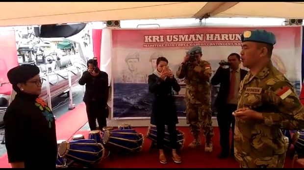 Tiba di Lebanon, Menlu Retno Kunjungi KRI Usman Harun