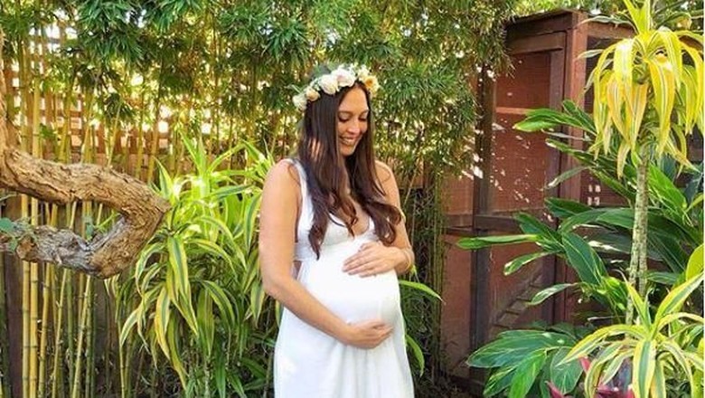 Ada Cerita Spesial di Balik Foto Kehamilan Wanita Ini, Bun (Foto: Instagram/ @lizarch) Ada Cerita Spesial di Balik Foto Kehamilan Wanita Ini, Bun (Foto: Instagram/ @lizarch)