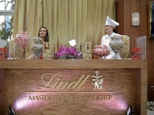 Weinstein Company Dituntut Rp 1.8 Miliar Rupiah oleh Perusahaan Cokelat asal Swiss