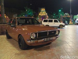 Pameran Mobil Tua, Starlet Turbo 1990 Tarik Perhatian Warga