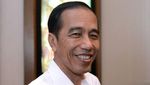 Potret Jokowi Nonton Dilan 1990 Bareng Kahiyang-Bobby