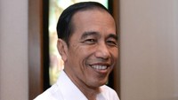 Ini dia 3 tiket nonton film Dilan 1990 saat dipamerkan Jokowi. Foto: Biro Pers Setpres