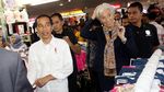 Ajak Bos IMF ke Pasar Tanah Abang, Jokowi Semringah Banget