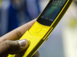 Lebih Intim dengan Nokia 8110 Reborn