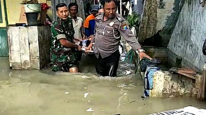 Lebih 1.600 Rumah Terendam Luapan Bengawan Solo