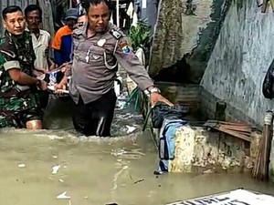 Lebih 1.600 Rumah Terendam Luapan Bengawan Solo
