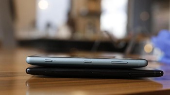 Sony Xperia XZ2 dan XZ2 Compact akan mulai tersedia pada Maret mendatang di beberapa negara. (Foto: engadget)