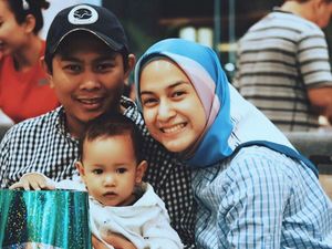 Dukungan Berarti Suami untuk Nina Zatulini Setelah Melahirkan