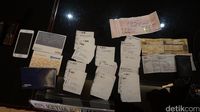 Barang bukti kasus suap Pilbup Garut.