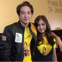 Setelah banyak yang baper dengan kedekatan Vanesha dengan Iqbaal Ramadhan yang bermain di film Dilan, kini fans dibuat dilema. Karena tersebar video kemesraan antara dirinya dengan Adipati.  Foto: dok. Instagram