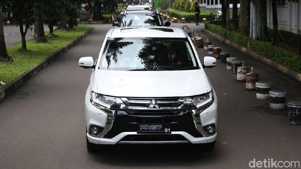 Daftar Mobil  Listrik  yang  Siap Beredar  di  Indonesia 