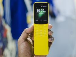 Lebih Intim dengan Nokia 8110 Reborn
