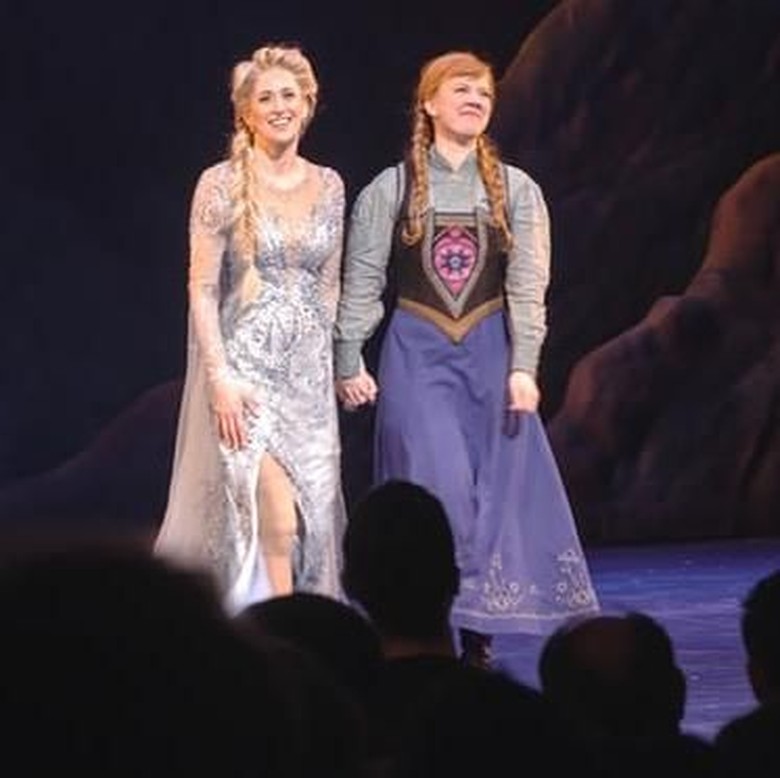 Broadway Frozen di AS Lebih Tegang dan Gelap Ketimbang Versi Film Animasi Foto: Disney Theatrical Production Broadway Frozen di AS Lebih Tegang dan Gelap Ketimbang Versi Film Animasi Foto: Disney Theatrical Production