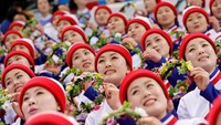 Kelompok pemandu sorak (cheerleader) Korut menjadi perhatian khusus selama pelaksanaan Olimpiade Musim Dingin 2018 di Korea Selatan (Korsel). (Foto: Dok. REUTERS/Kim Kyung-Hoon/File Photo)