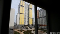 Ada 15 tower yang sudah berdiri. Sudah 100 persen tower rampung dikerjakan. Hanya saja, masih ada PR besar untuk merapikan halaman.