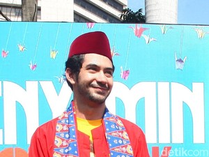 Reza Rahadian Setuju Ijazah Bukan Jaminan Sukses