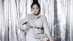 Pilih Mana? Dua Penampilan Kece Nagita Slavina