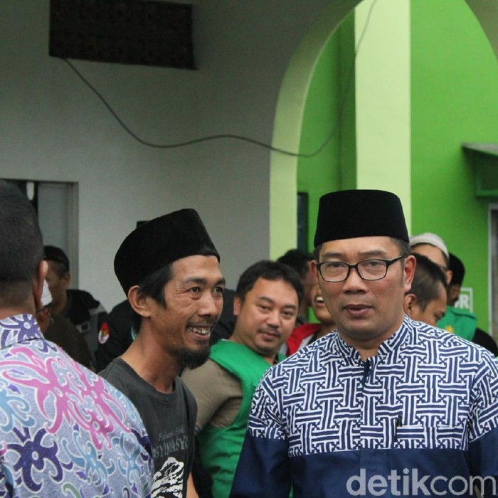 Silaturahmi ke PCNU Garut, Ridwan Kamil Cerita Sosok Kakeknya