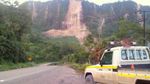 Foto: Gempa 7,5 SR Picu Longsor dan Kerusakan Jalan di Papua Nugini
