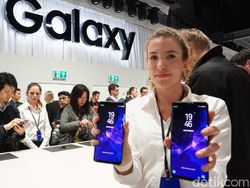 Menggenggam Galaxy S9 dan S9+ yang Menawan